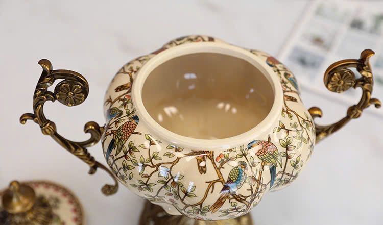 Lọ lưu trữ hợp kim gốm