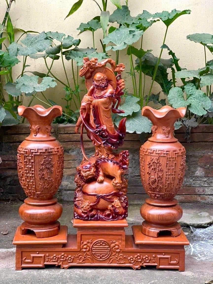 Bộ 4 Tượng Gỗ Hương