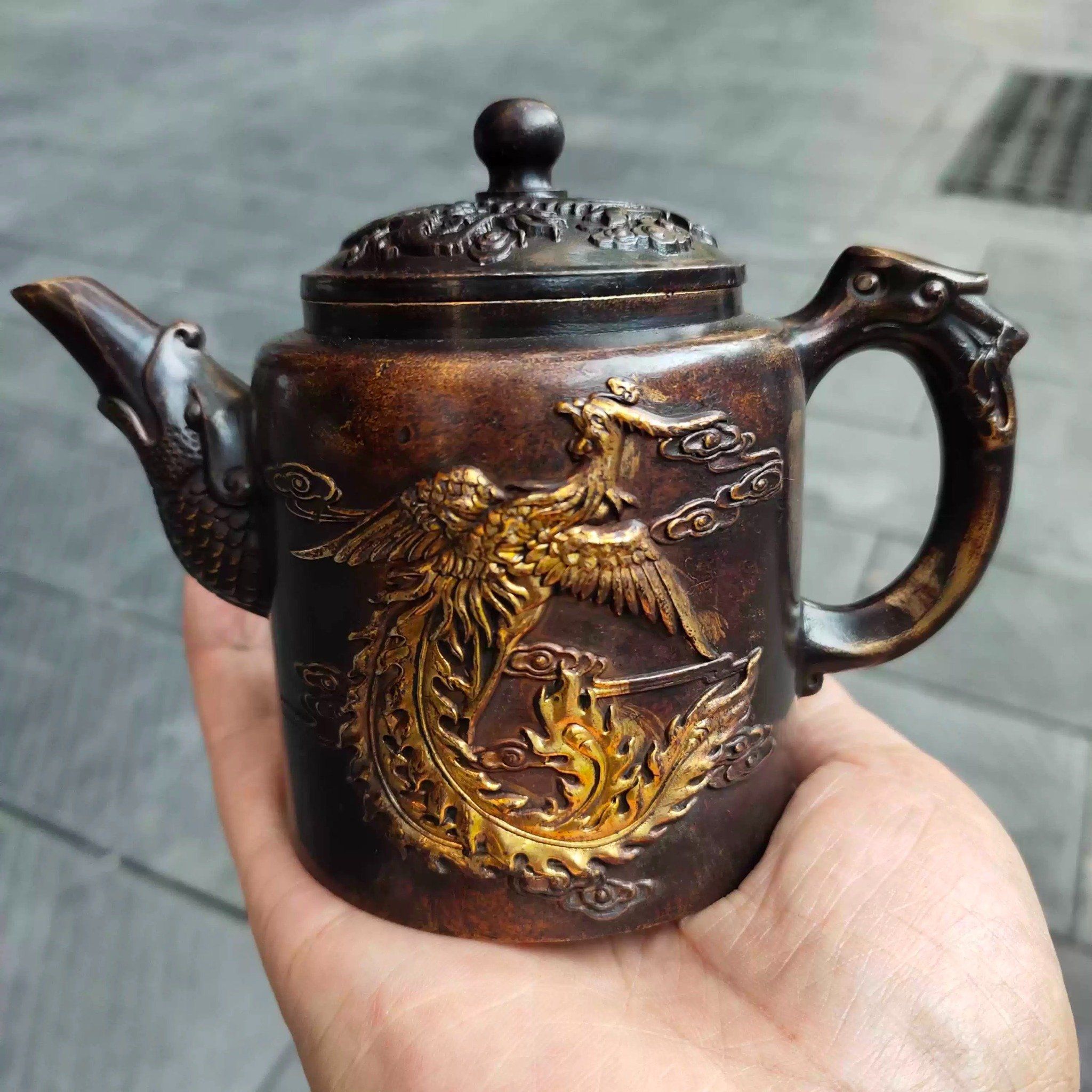 Ấm trà rồng phượng hoàng cổ
