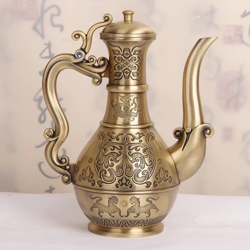 Ấm rượu cổ sang trọng