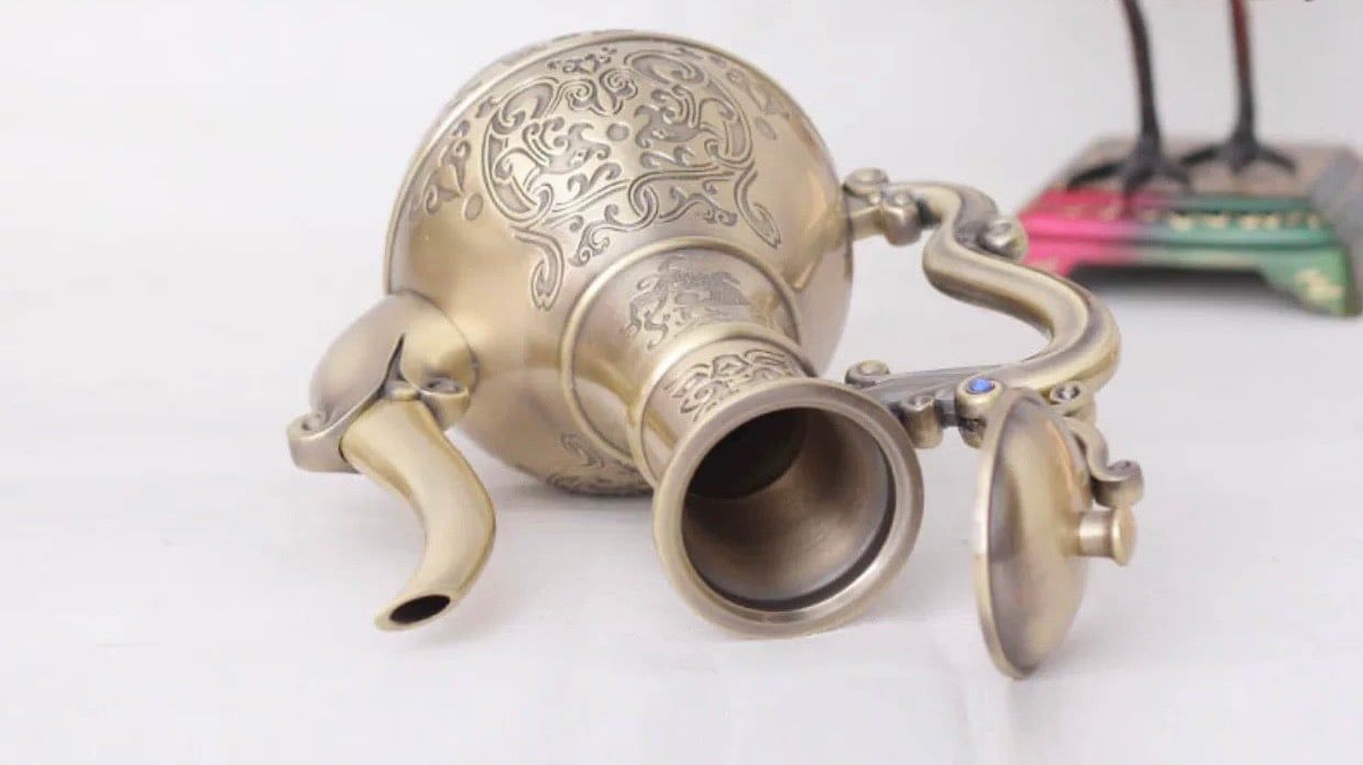 Ấm rượu cổ sang trọng