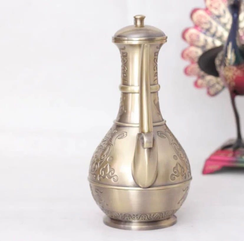 Ấm rượu cổ sang trọng