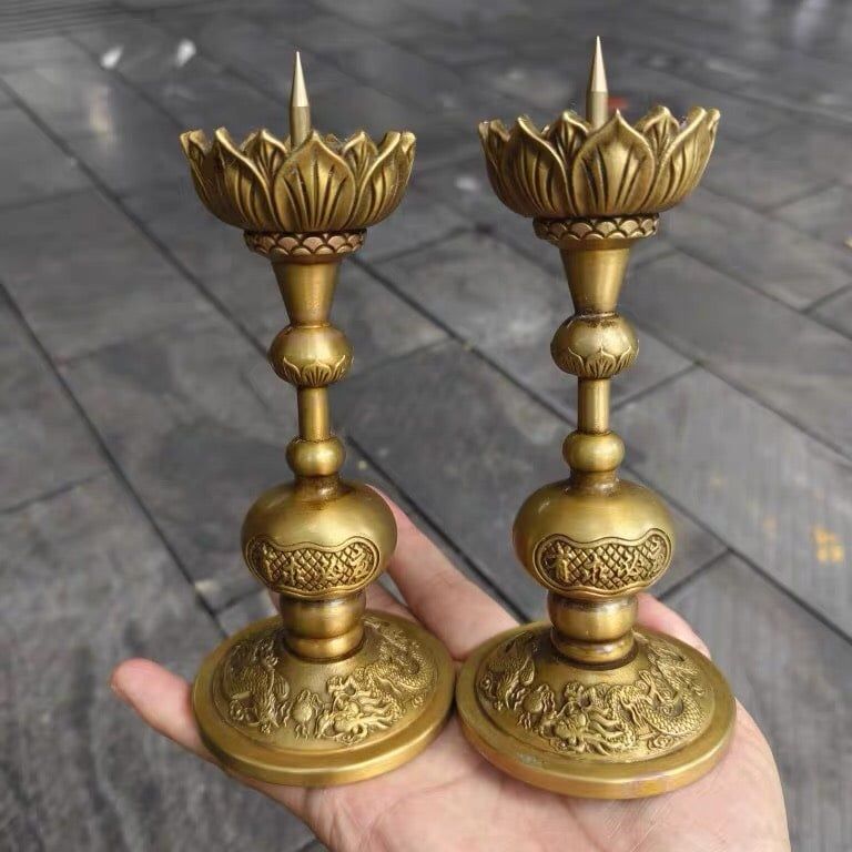 Chân nến sáp sen
