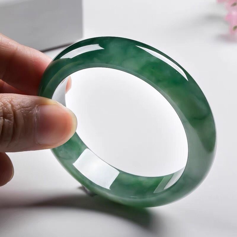 Vòng tay vuông ngọc bích xanh Miến Điện