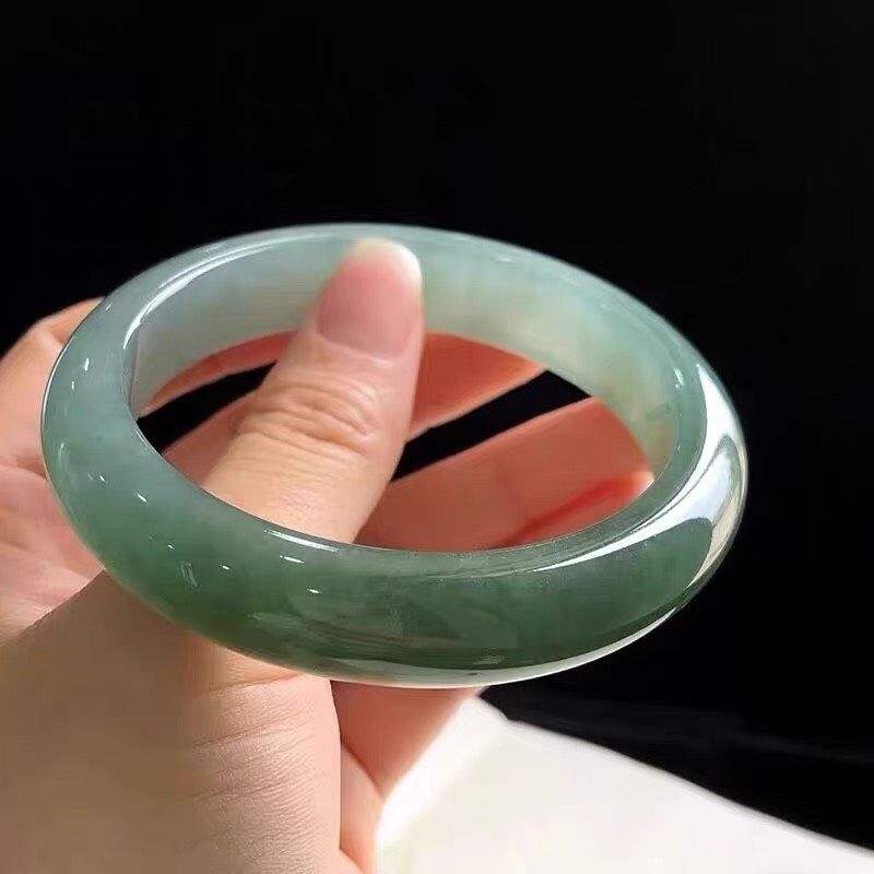 Vòng tay vuông ngọc bích xanh Miến Điện