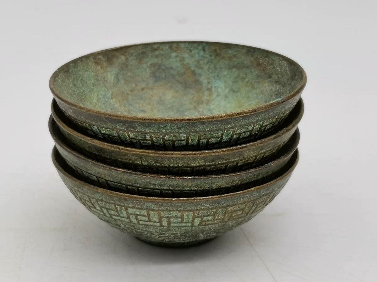 Bát trà nhỏ rồng phượng cổ