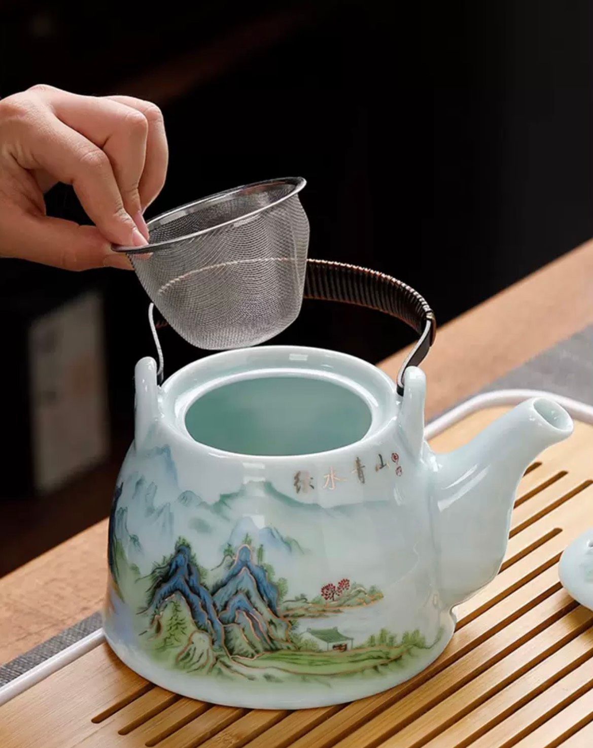 Bộ ấm chén trà phong cảnh