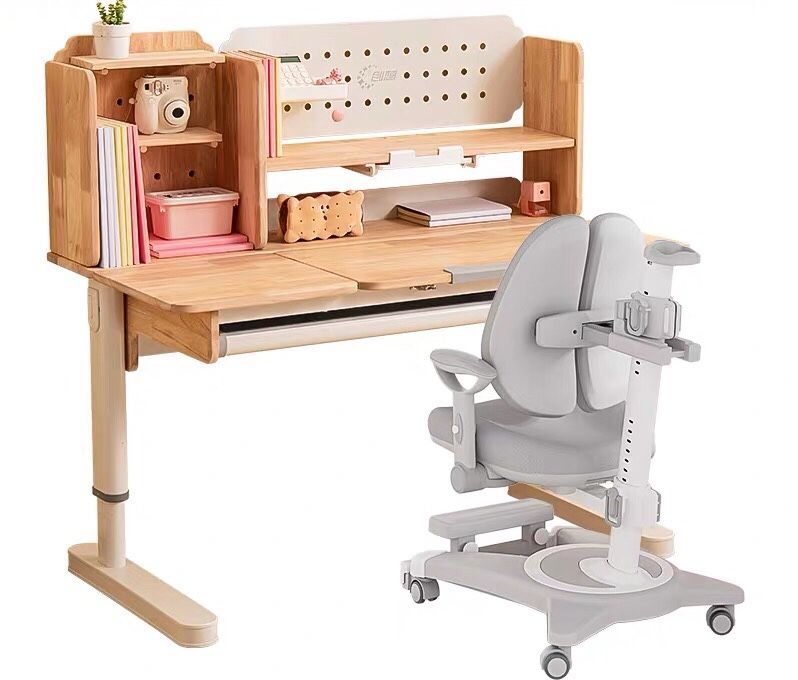 BÀN HỌC DÀNH CHO TRẺ NHỎ Chất liệu: gỗ cao su nhập khẩu, kim loại