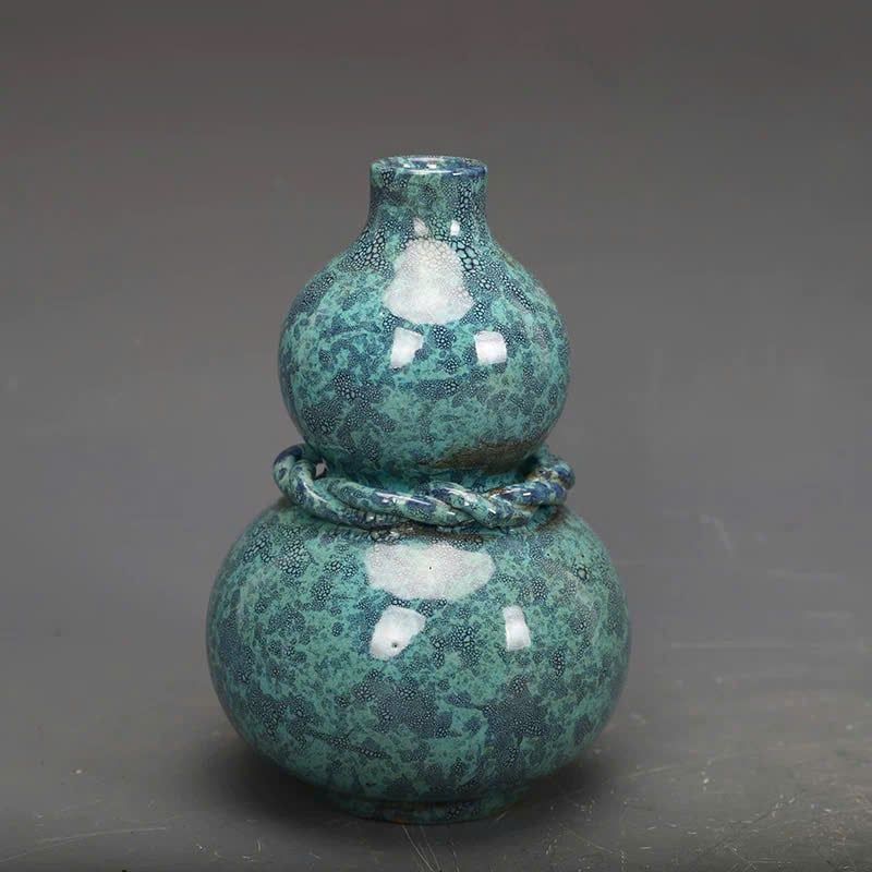 Lọ Hình Bầu Sứ Cổ Xưa