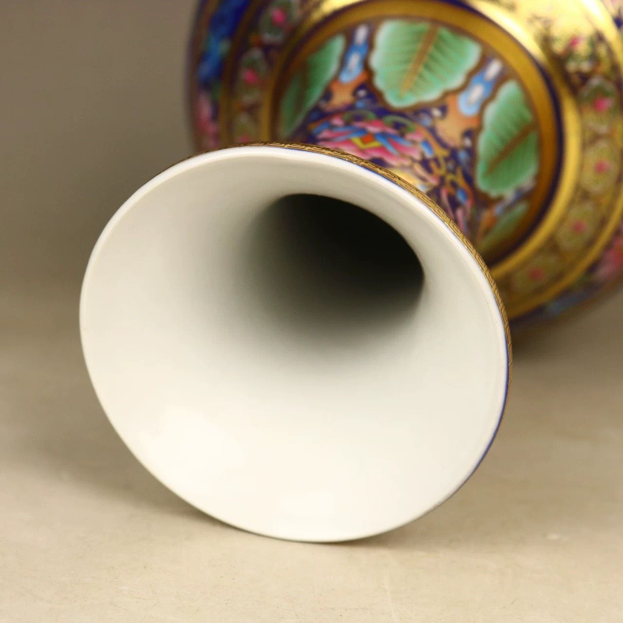 Hộp quà tặng bình hoa cao cấp