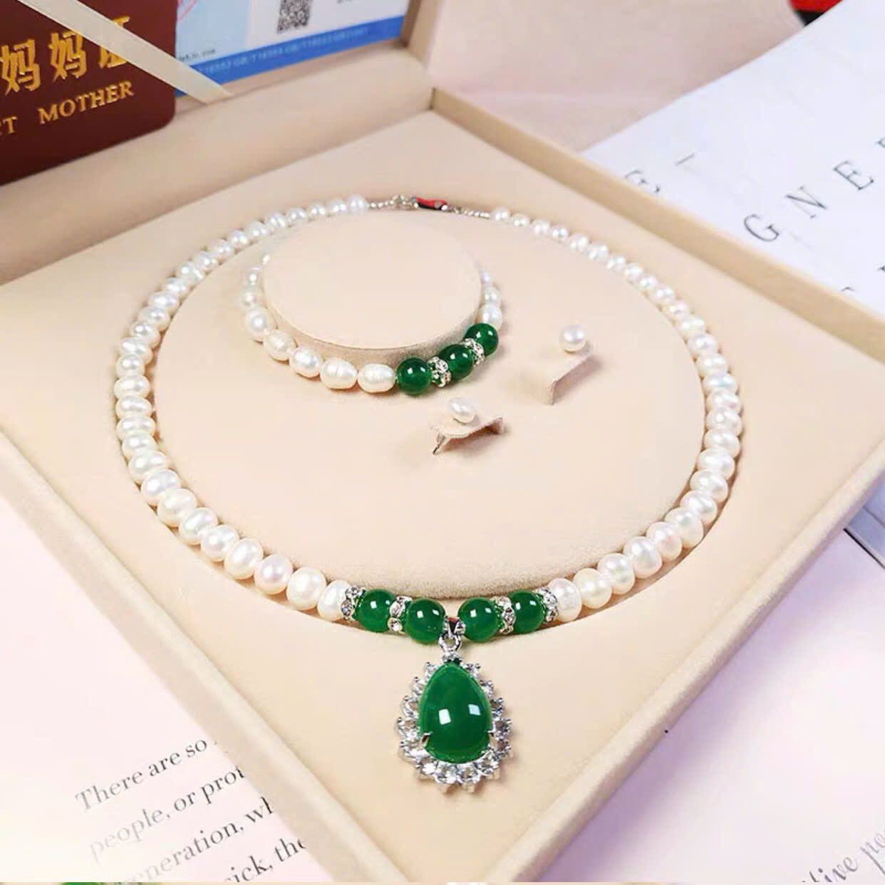 Bộ dây chuyền vòng tay ngọc trai cao cấp