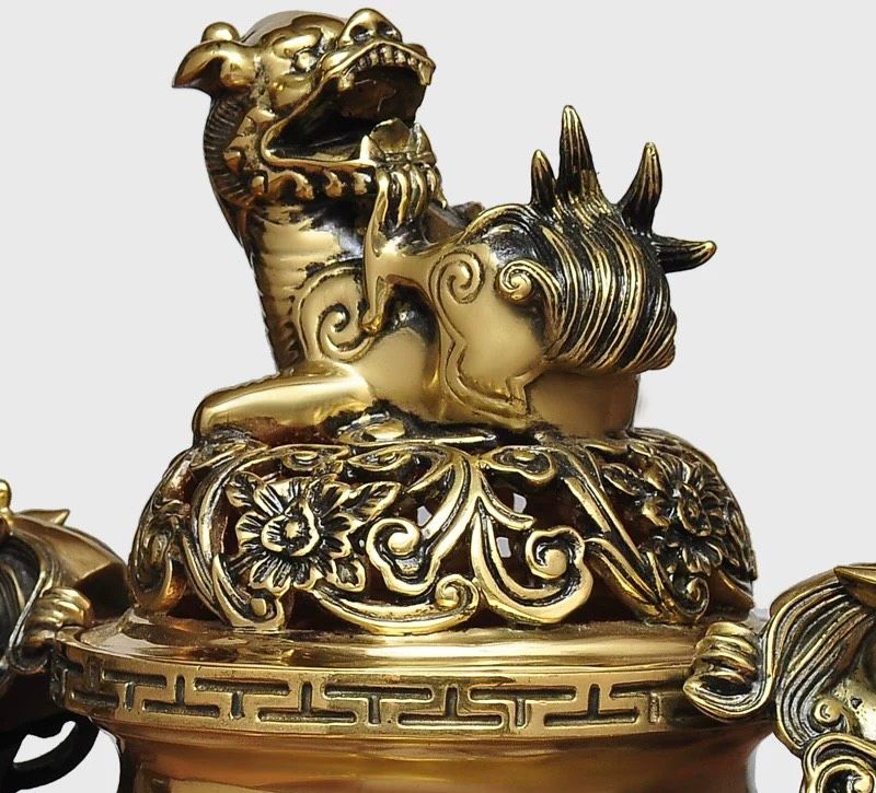 Lư hương Rồng trang trí Chất liệu đồng