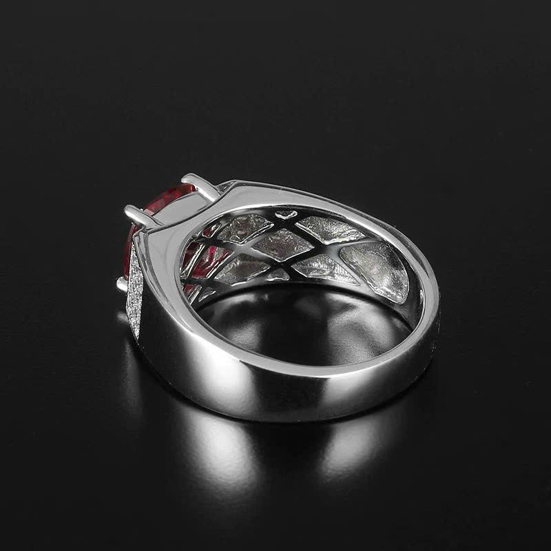 Nhẫn Đính Đá Ruby Sang Trọng - Biểu Tượng Của Sự Quý Phái Và Thanh Lịch