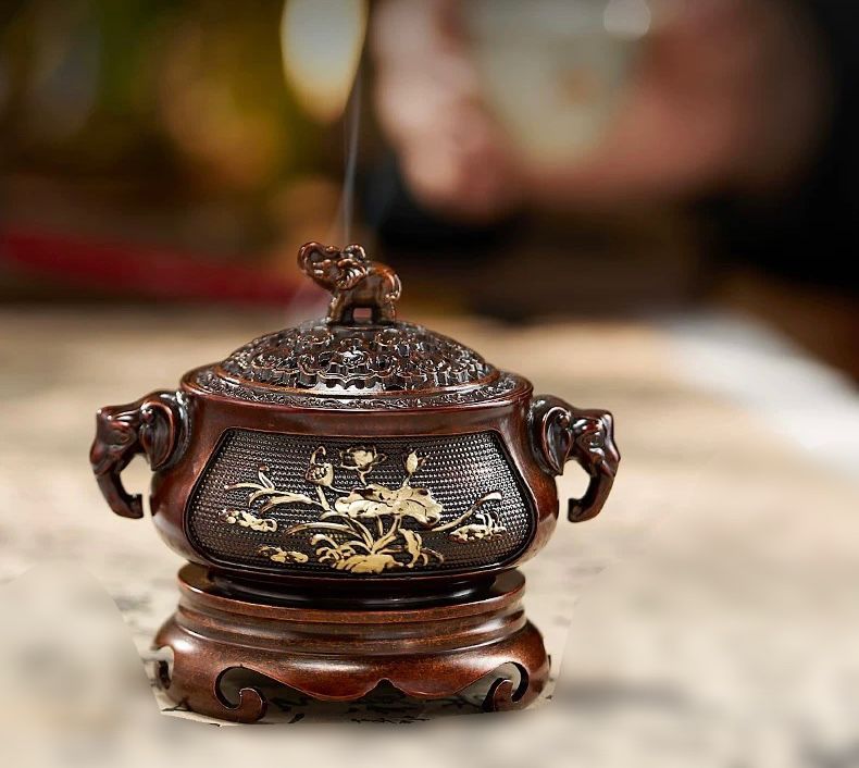Lư Hương Voi Cát Tường – Biểu Tượng Của Sự Phú Quý và Bình An