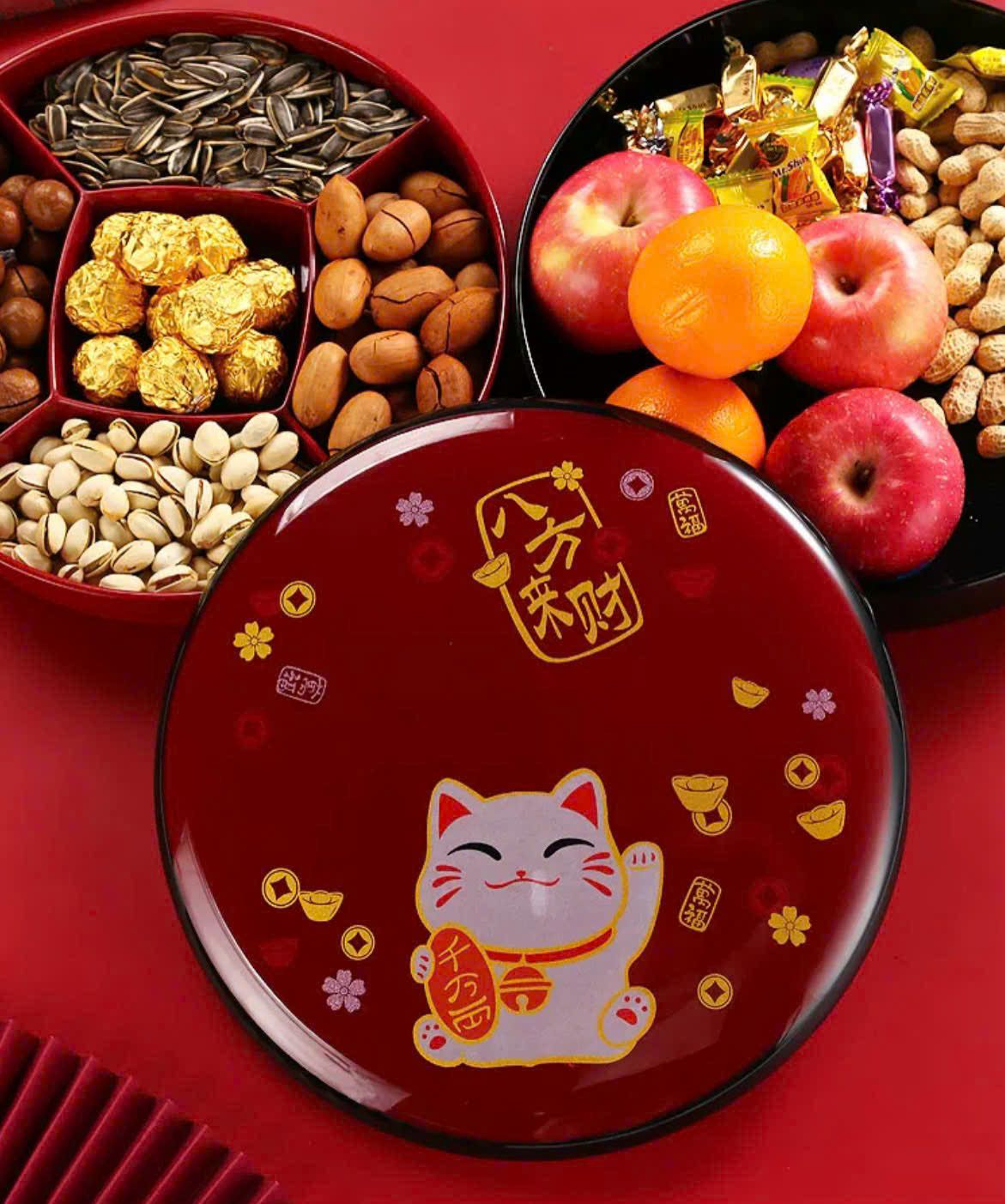 Hộp Bày Kẹo Tết Mèo May Mắn