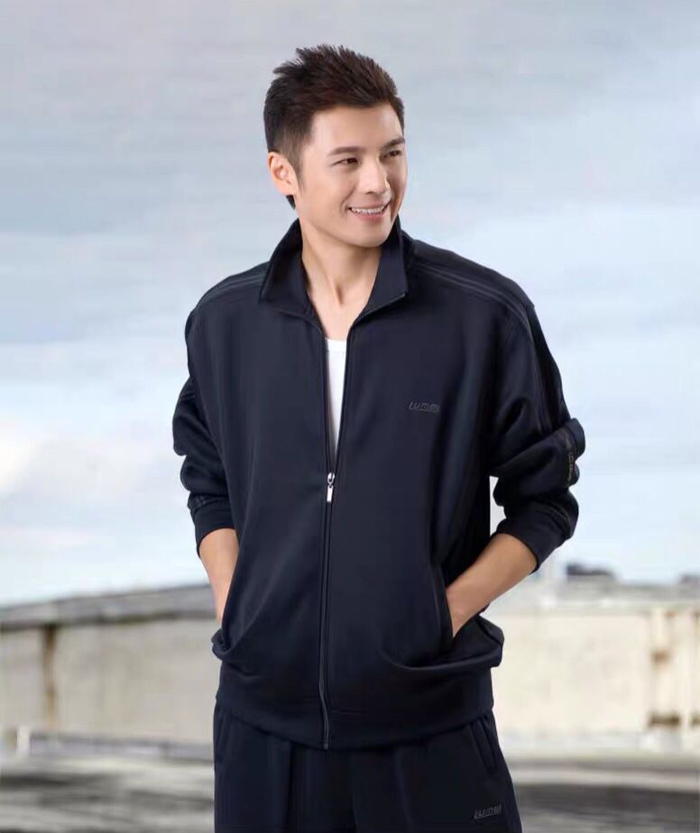 BỘ ĐỒ THỜI TRANG THỂ THAO NAM CAO CẤP BK-FA-002500-VN-0033