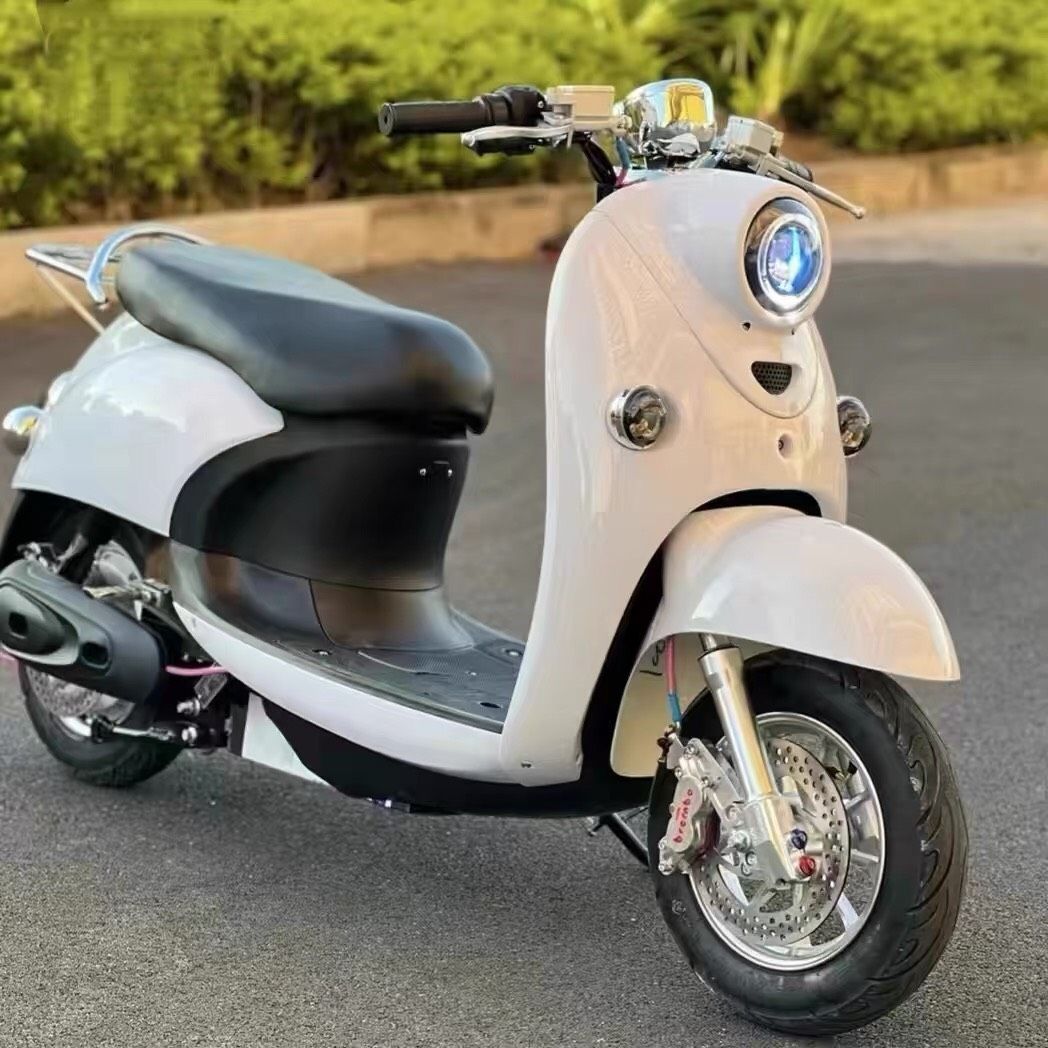 XE MÁY ĐIỆN THỜI TRANG CAO CẤP - PHƯƠNG TIỆN DI CHUYỂN TIỆN LỢI VÀ HIỆU QUẢ BK-ME-033000-VN-0053