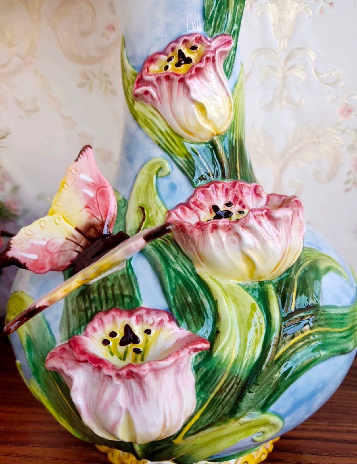 Bình Cắm Hoa Hoa Tulip 3D Trang Trí Nghệ Thuật BK-CE-004900-VN-0288