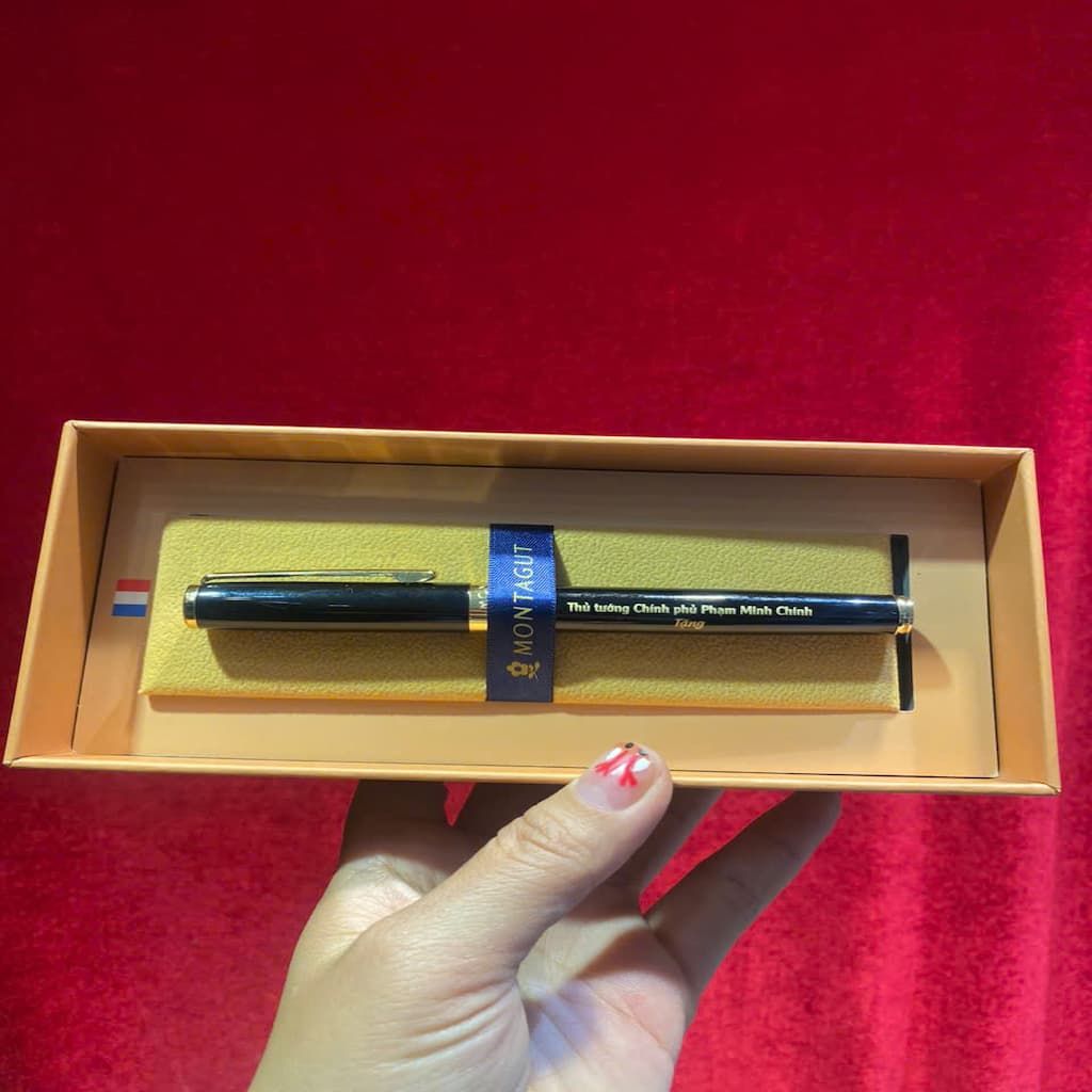 Bút ký khắc tên BKME-001700EU-000408