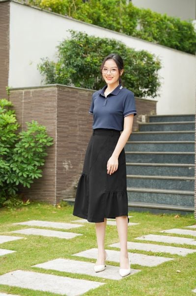 Chân váy công sở dáng dài, kiểu dáng lệch tầng form A