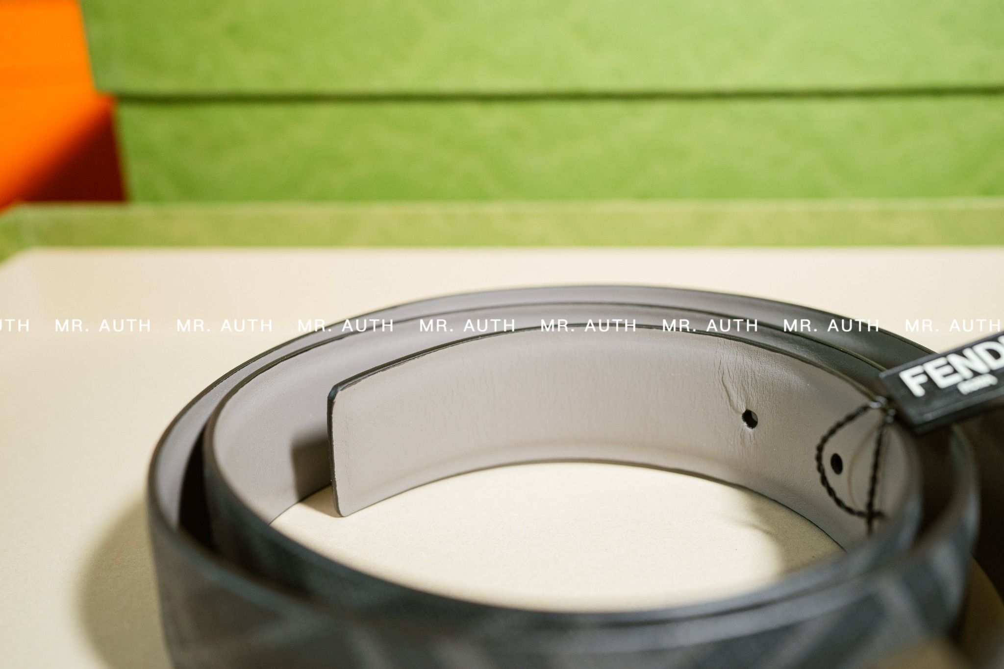 Fendi FF Rounded Black Leather Reversible Belt