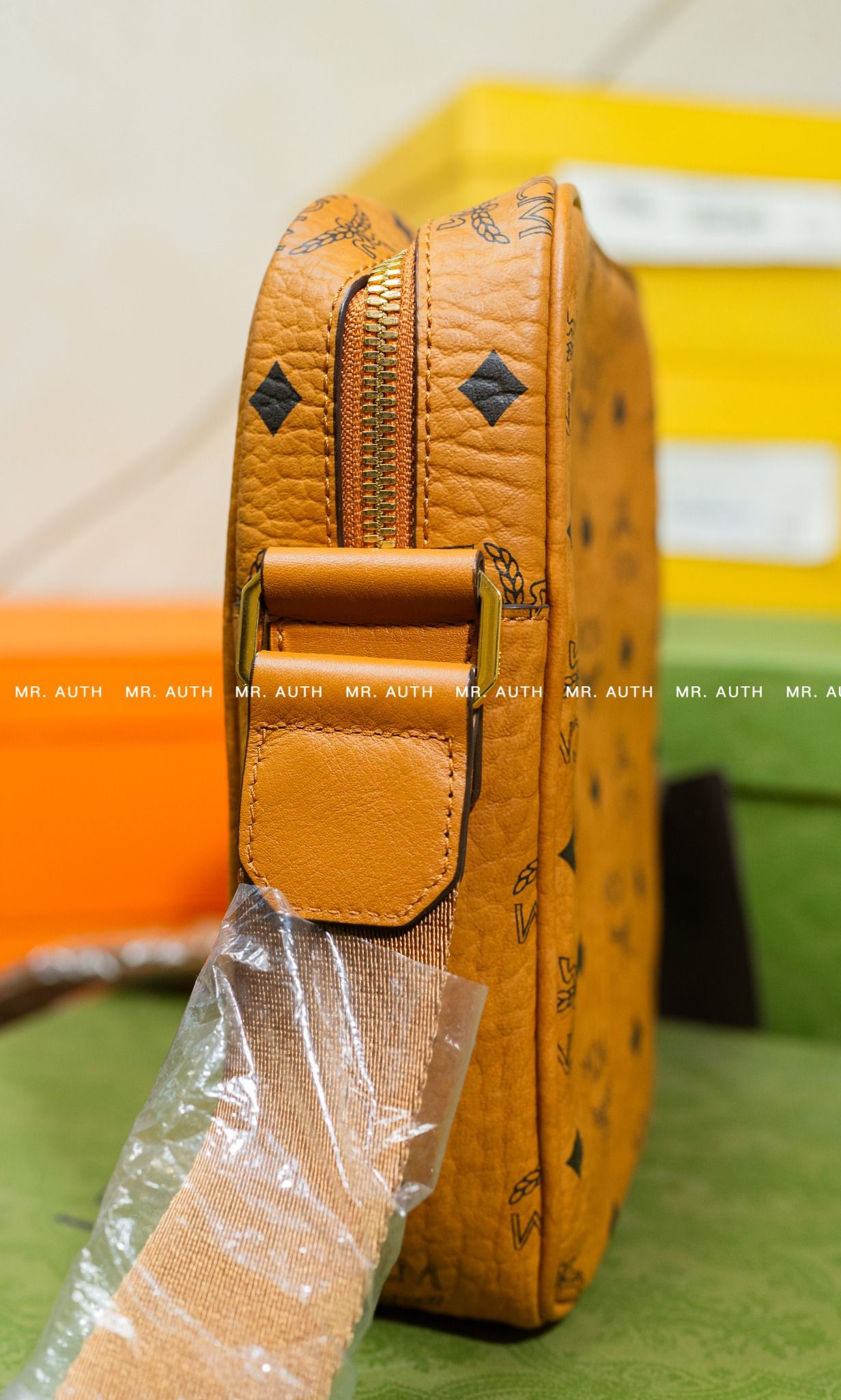 MCM Klassik Crossbody In Visetos