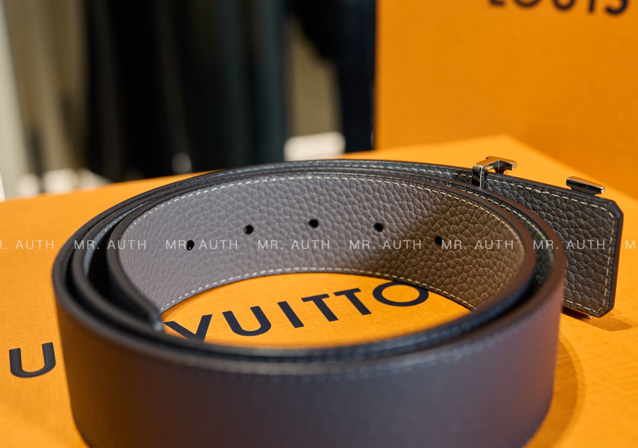Louis Vuitton Initials 35mm Reversible Belt