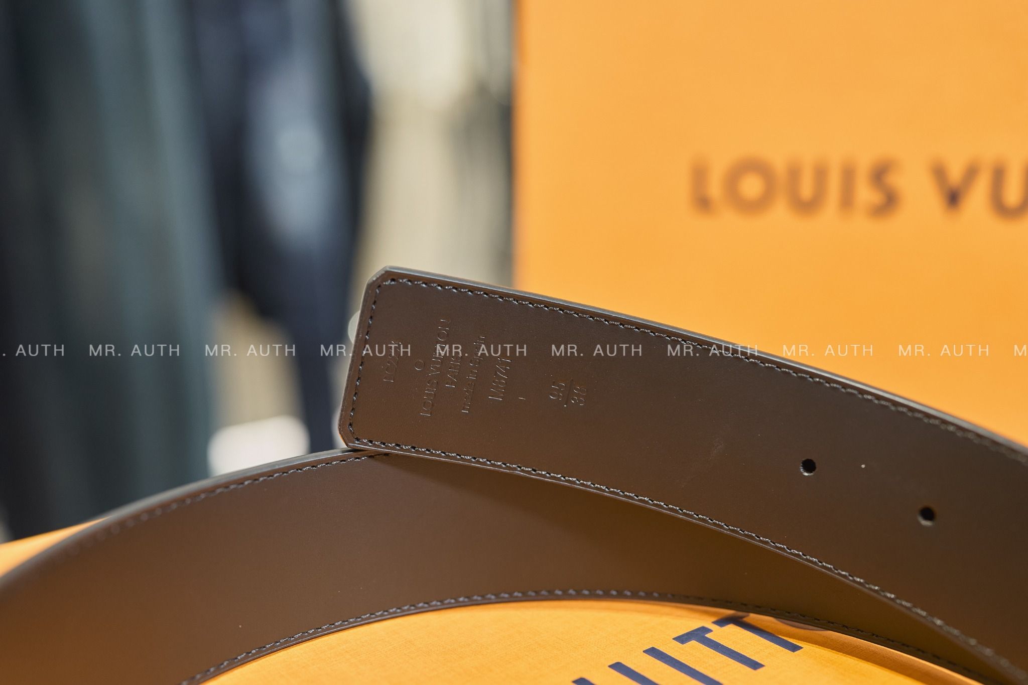 Louis Vuitton Initials 35mm Reversible Belt.