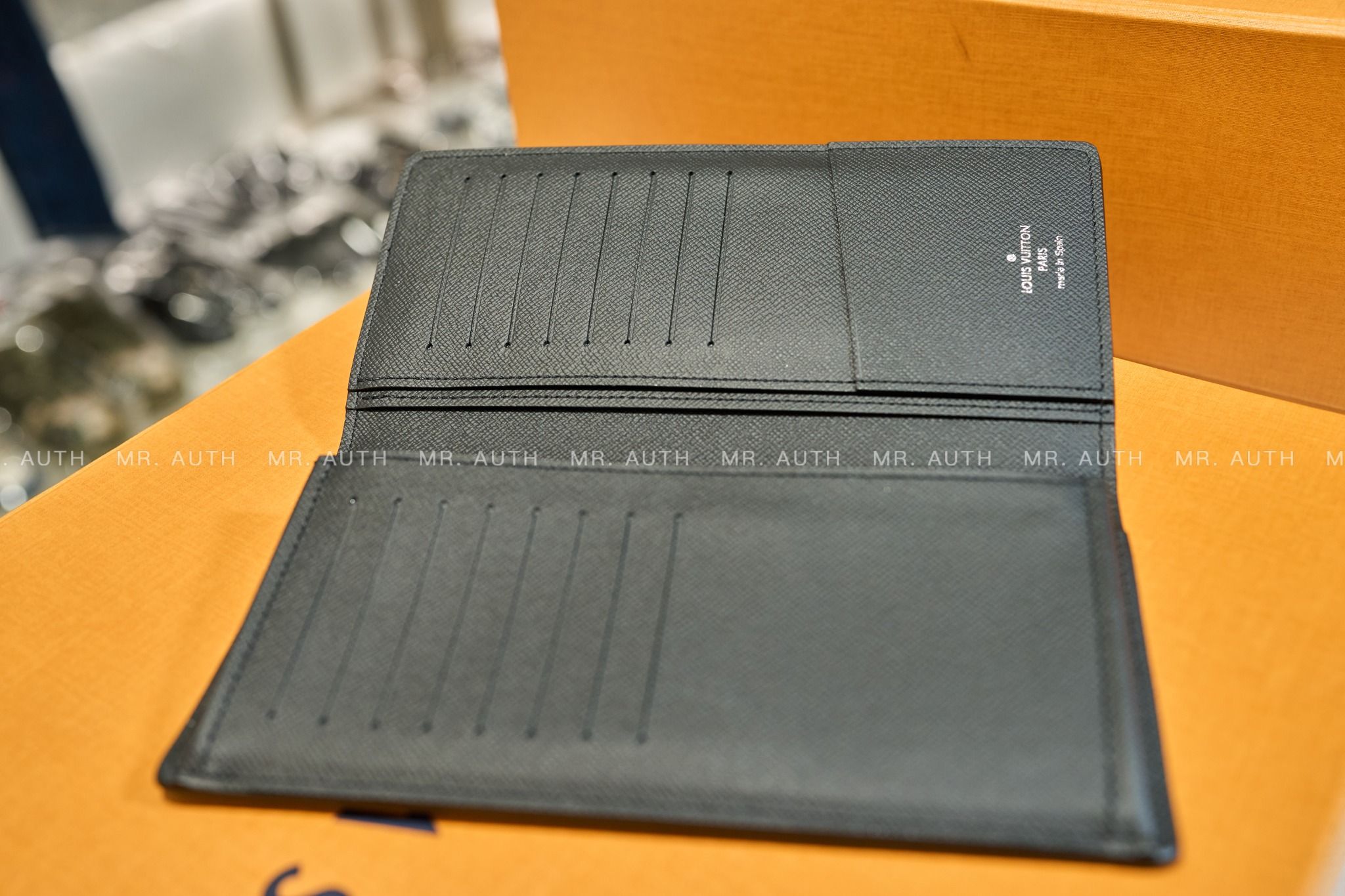 Louis Vuitton Brazza Wallet