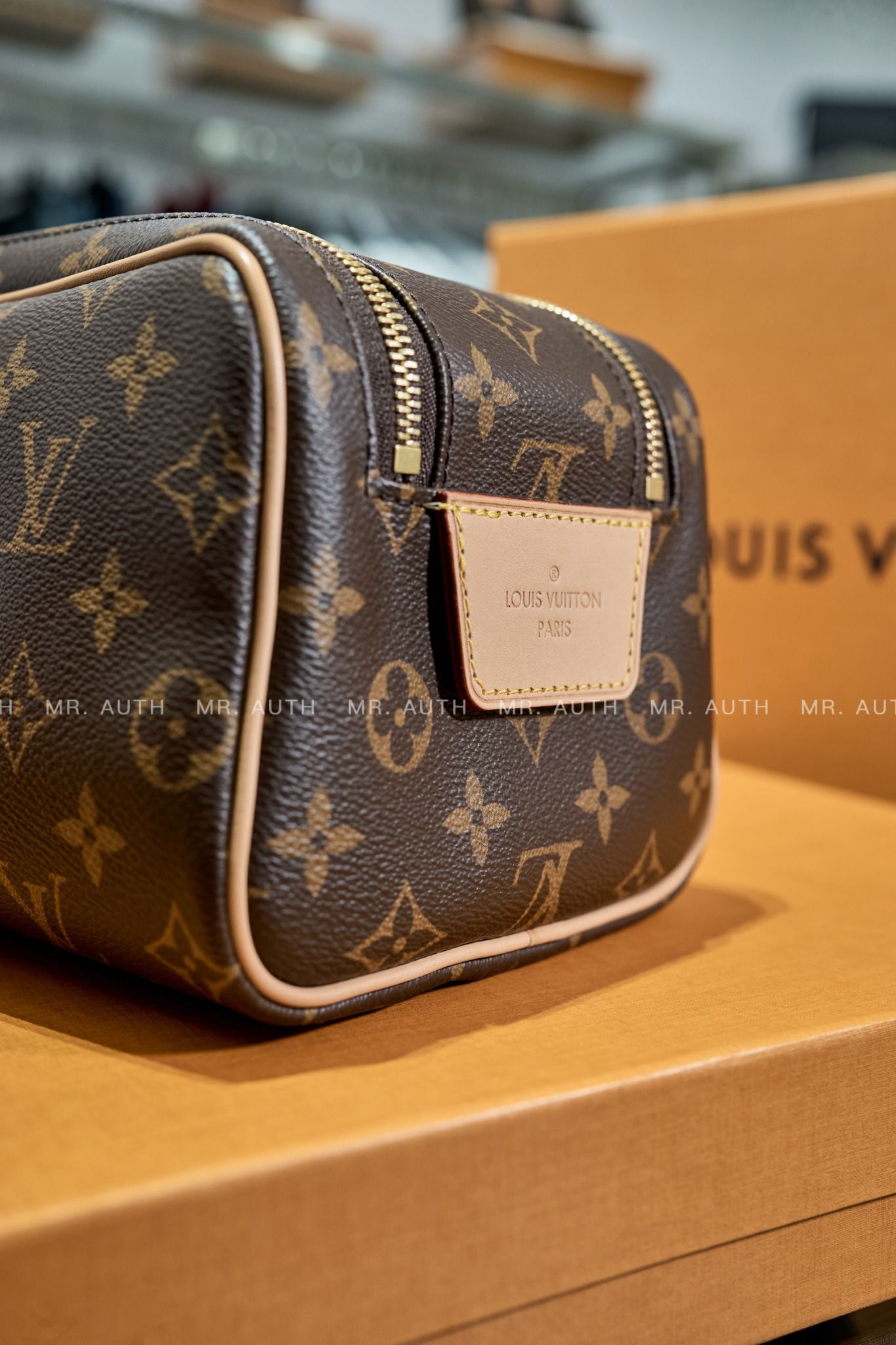 Louis Vuitton Toilet Dopp Kit Pouch