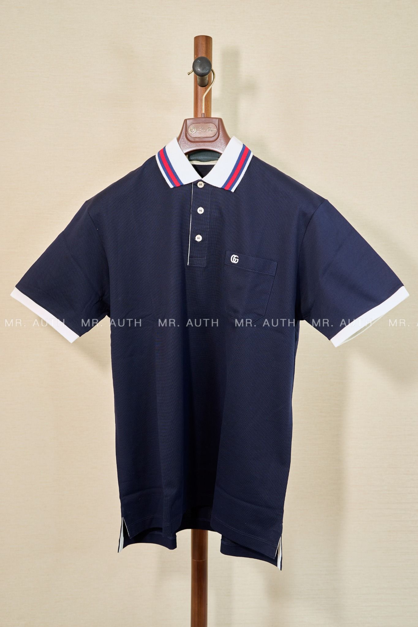Gucci Cotton polo shirt with GG embroidery.