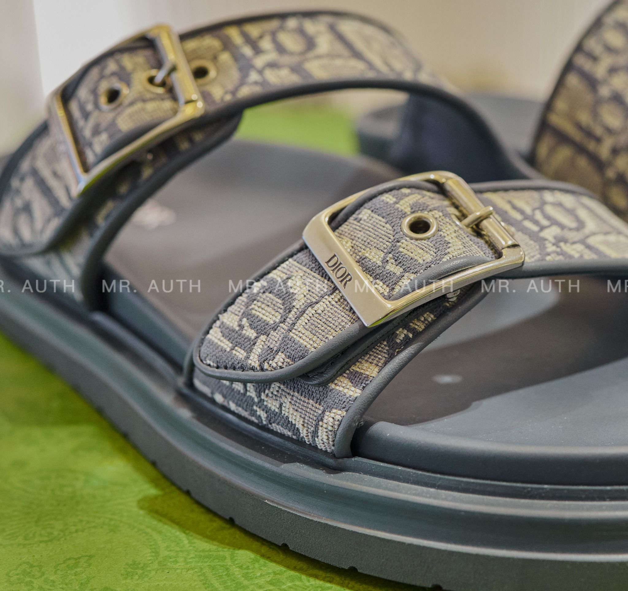 Dior Aqua Sandal