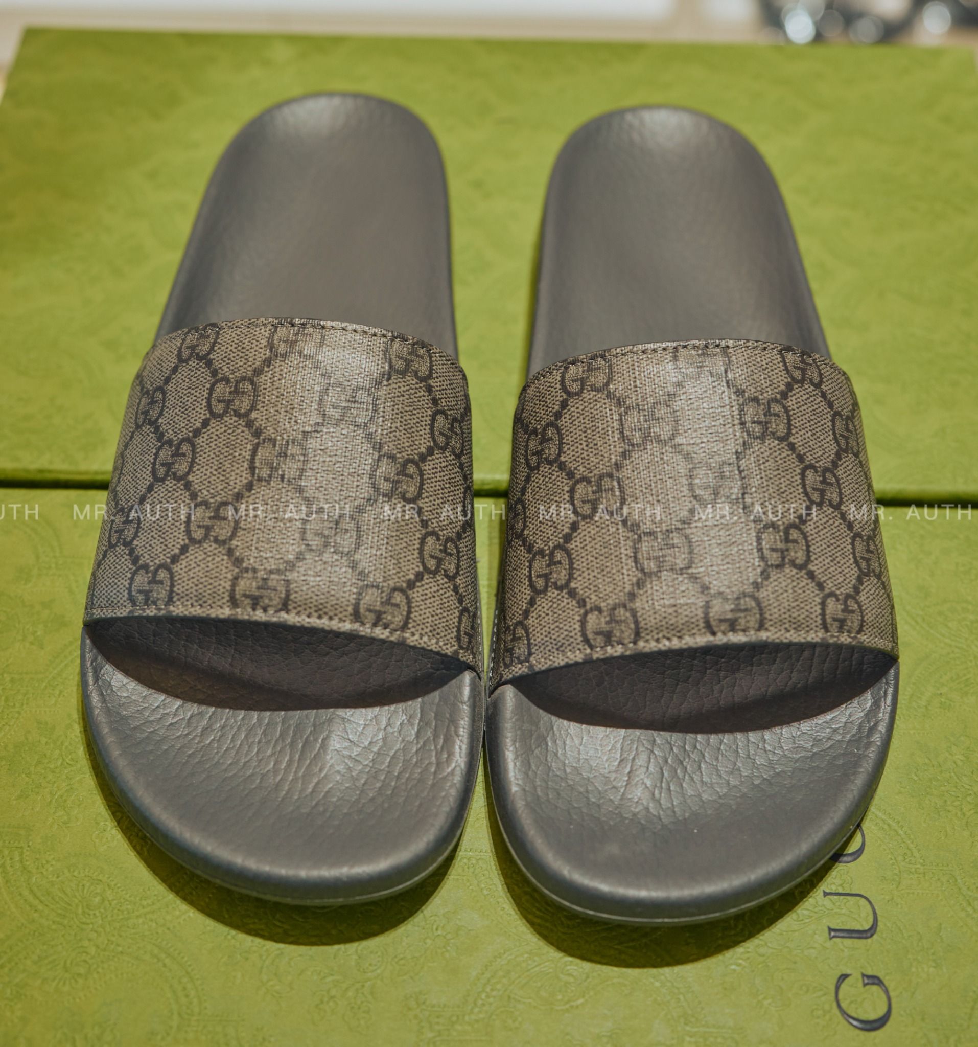 Gucci GG Slide Sandal