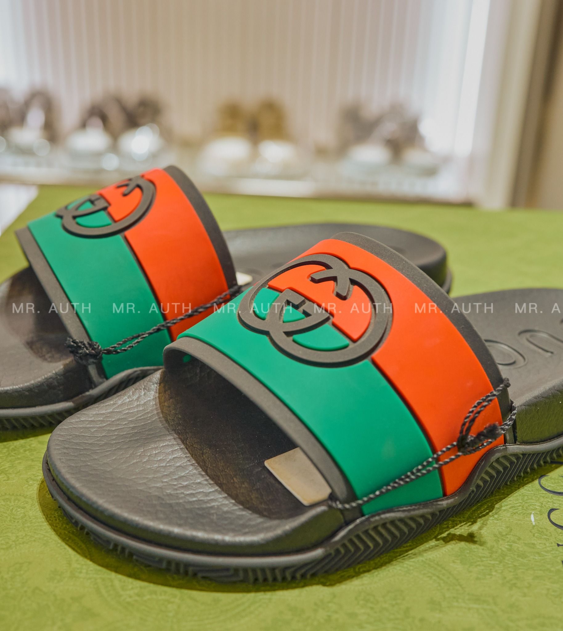 Gucci Sliper