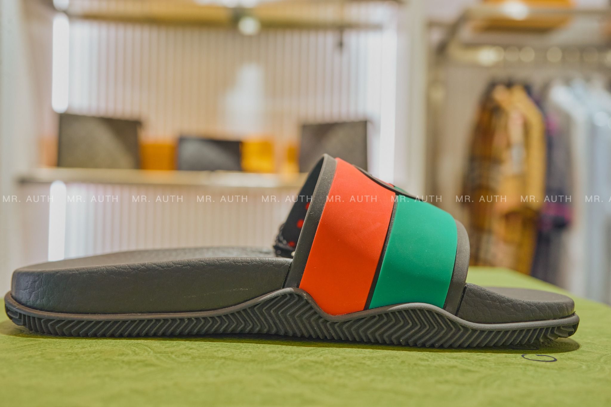 Gucci Sliper