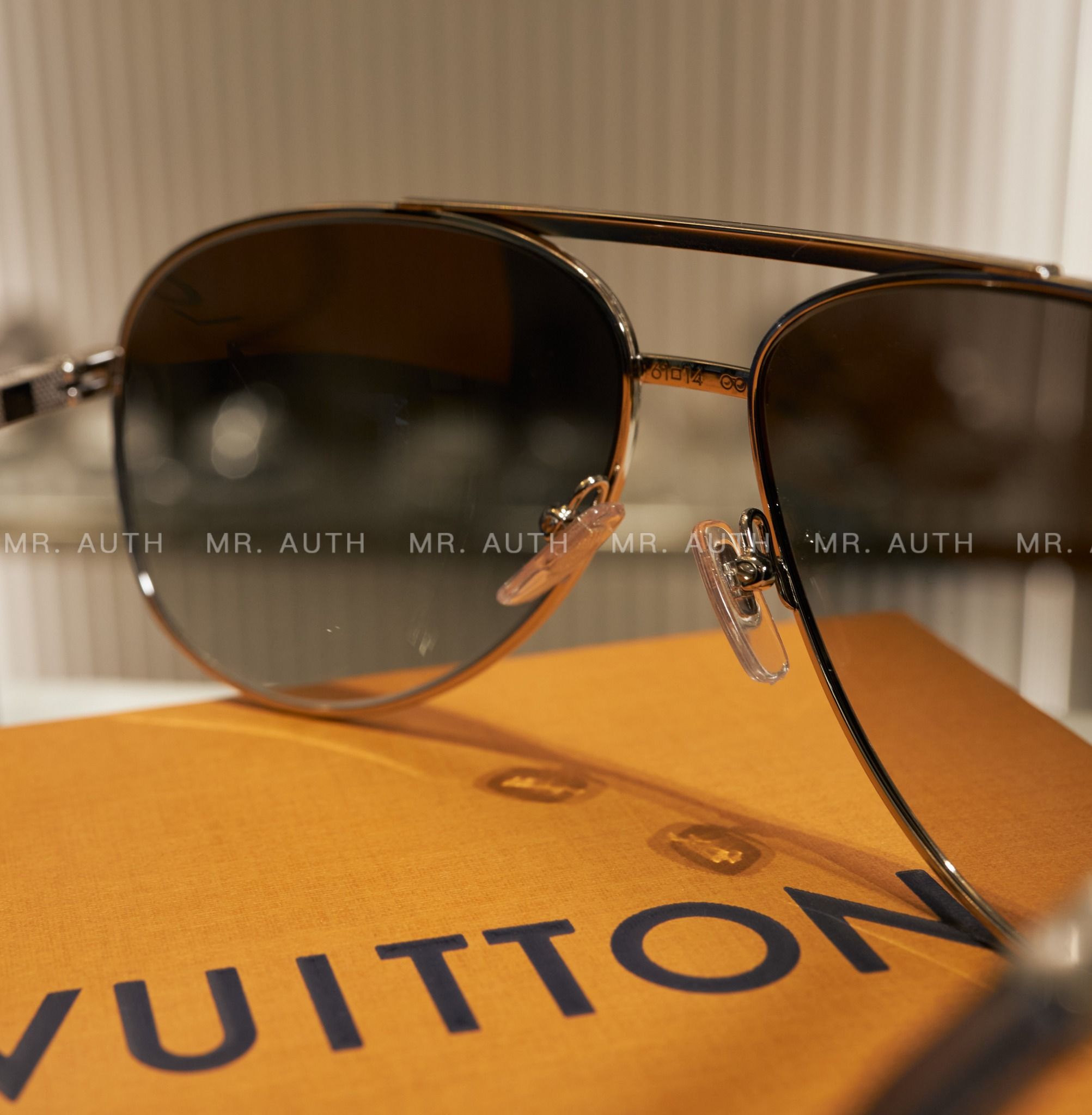 Louis Vuitton Attitude Pilote Sunglasses
