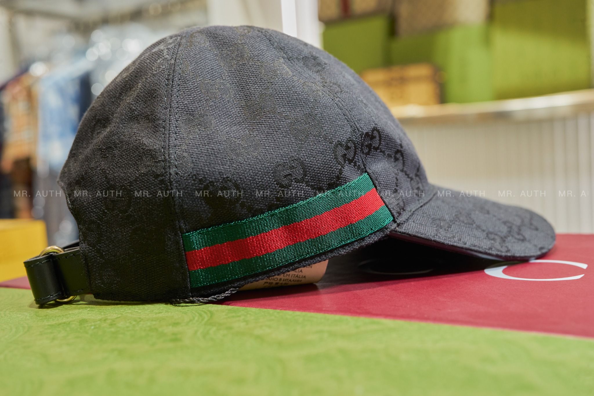 Gucci GG Canvas Baseball Hat.