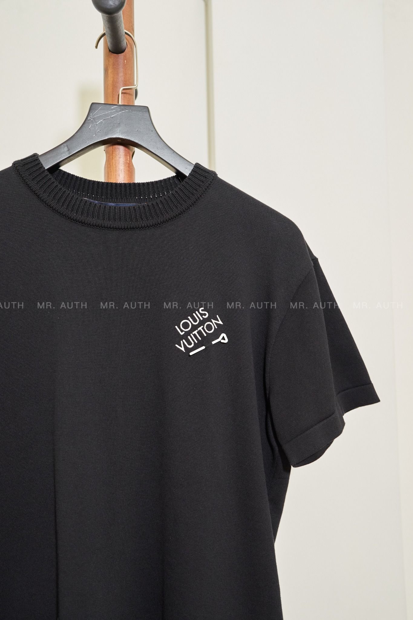 Louis Vuitton Embroidered Signature Short-Sleeved Cotton Crewneck.