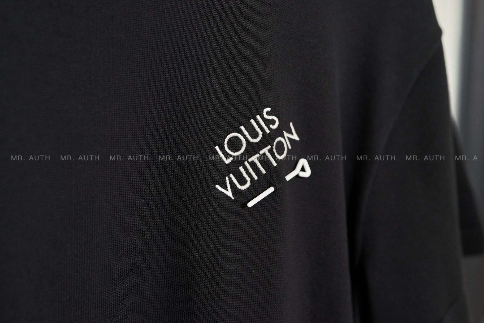 Louis Vuitton Embroidered Signature Short-Sleeved Cotton Crewneck.