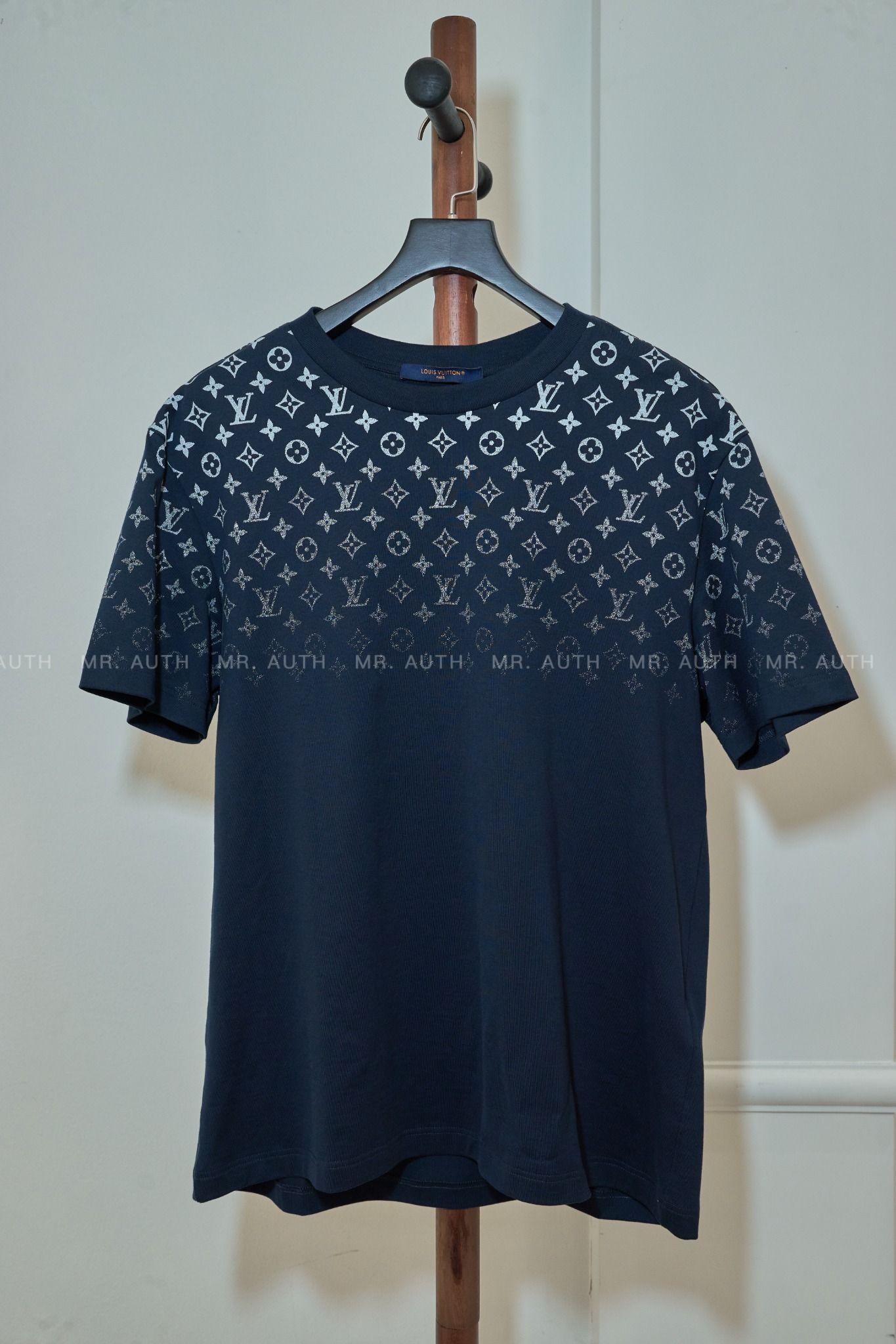 Louis Vuitton Gradient Cotton T-Shirt.