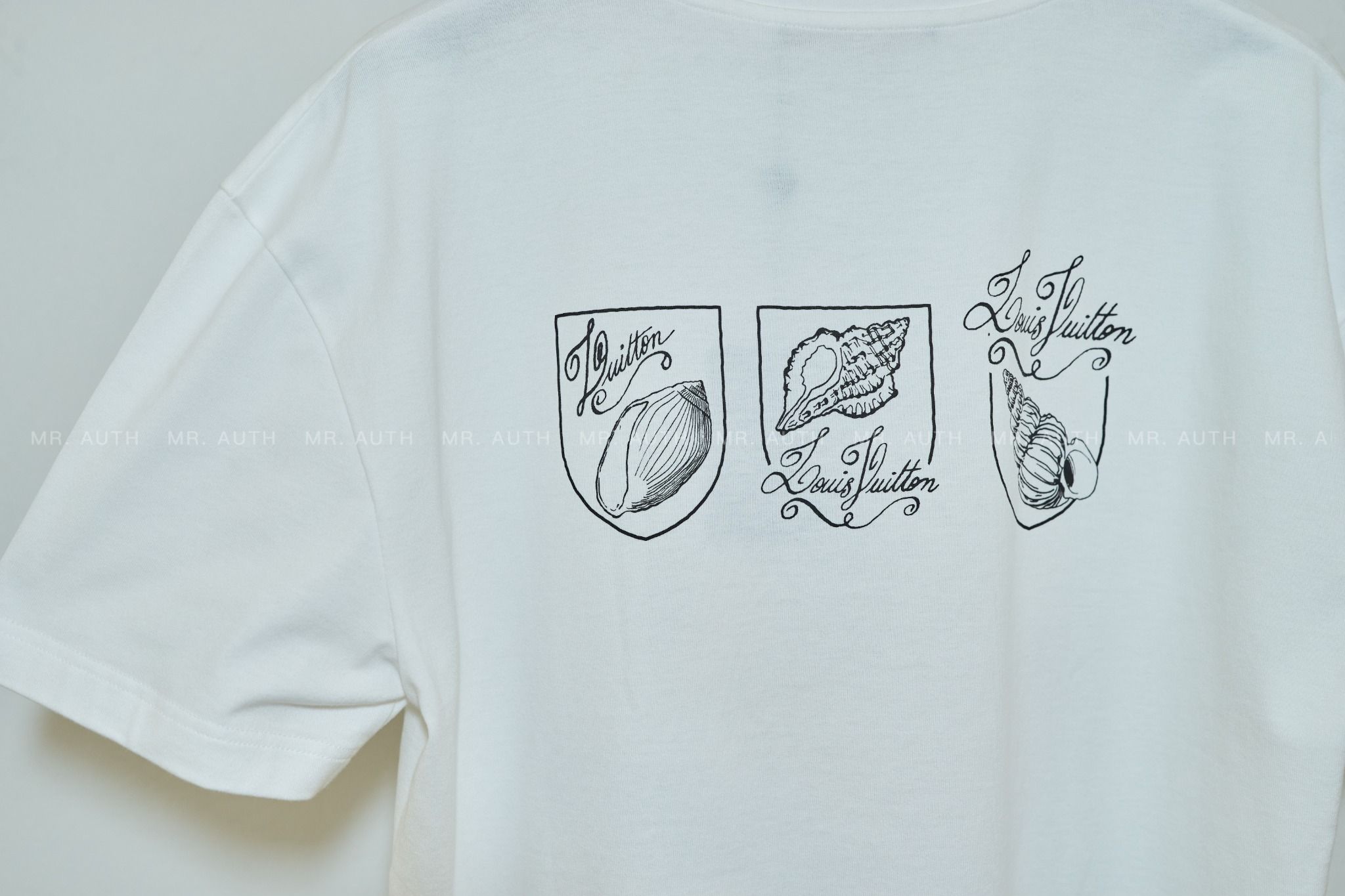 Louis Vuitton Printed Short-Sleeved Cotton T-Shirt.