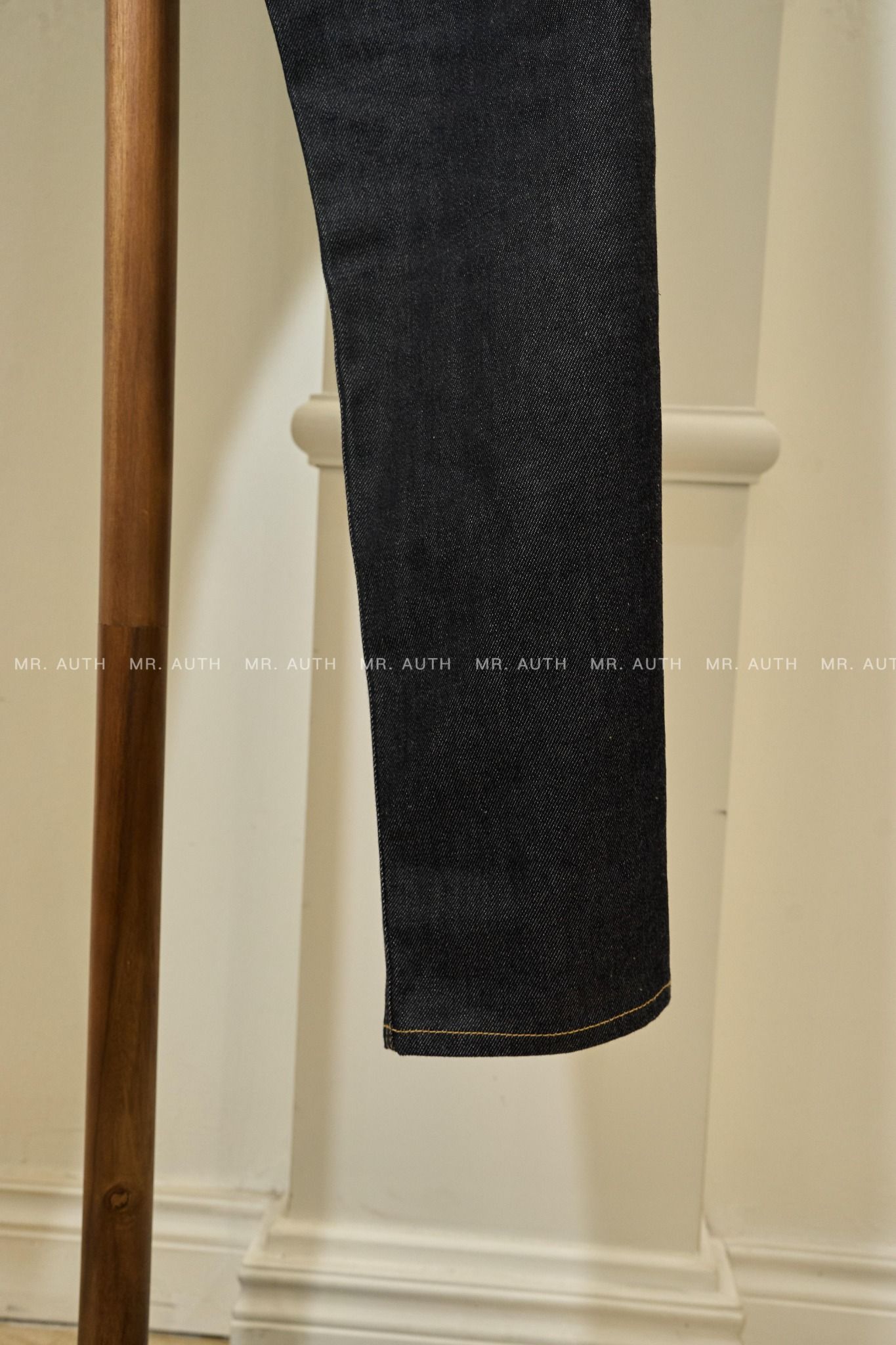 Gucci Denim trousers with Horsebit.