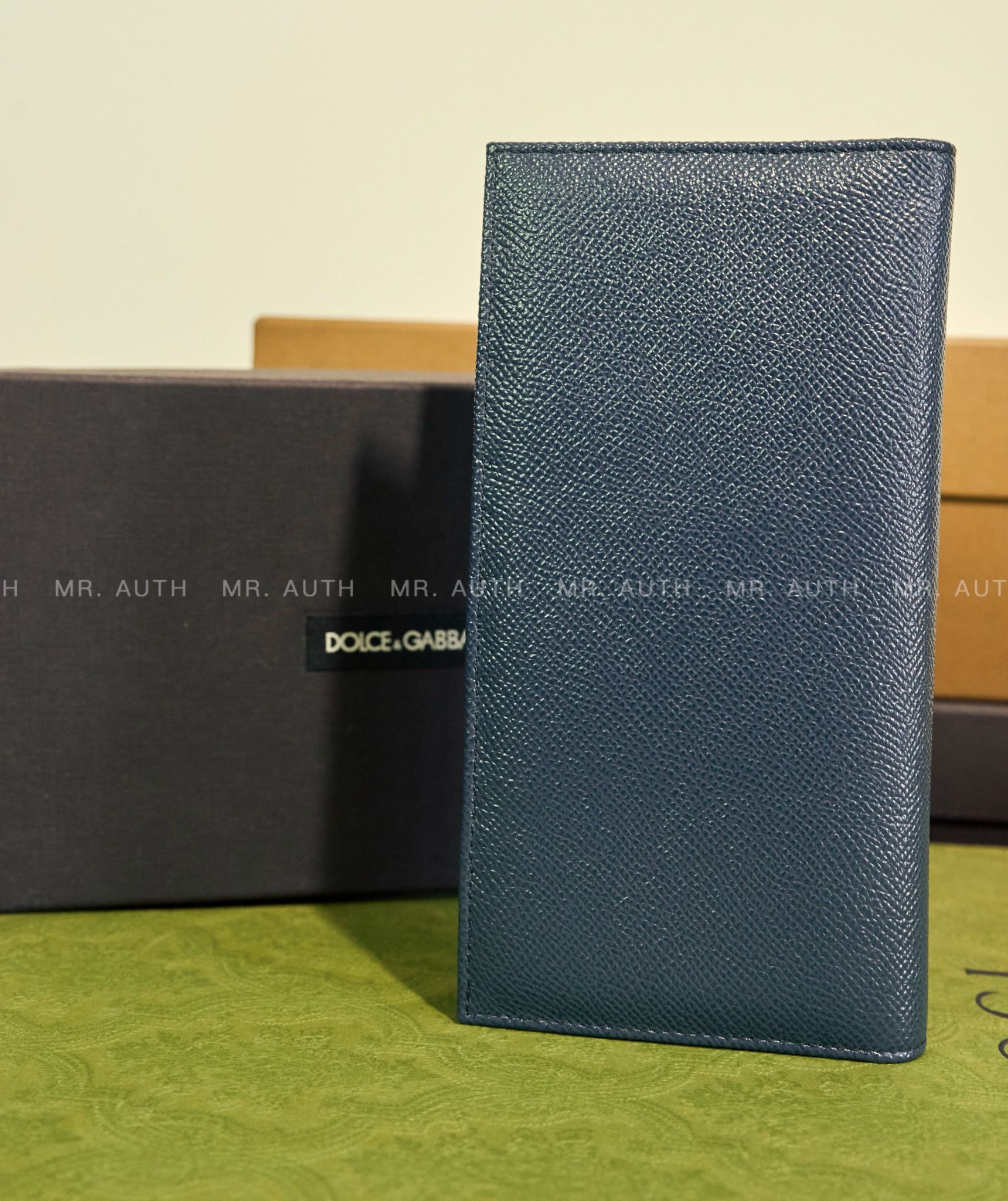 Dolce & Gabbana Wallet Genuine Leather Case Holder Purse Card Bifold.