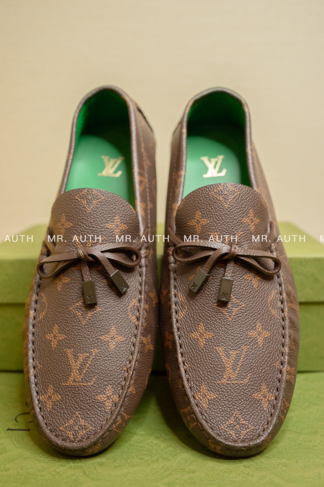 Louis Vuitton LV Driver Moccasins