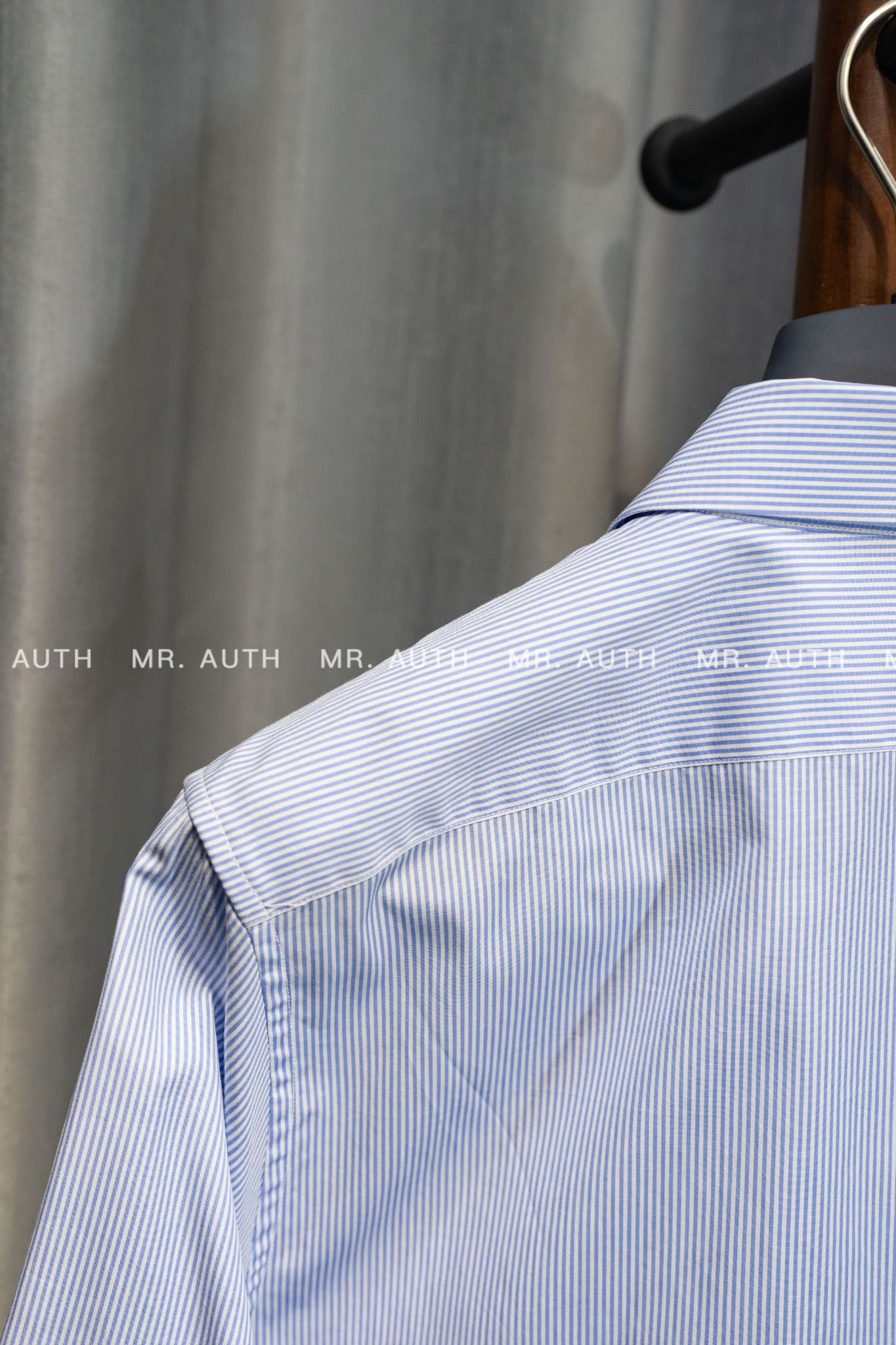 Gucci Striped Cotton Poplin Shirt.
