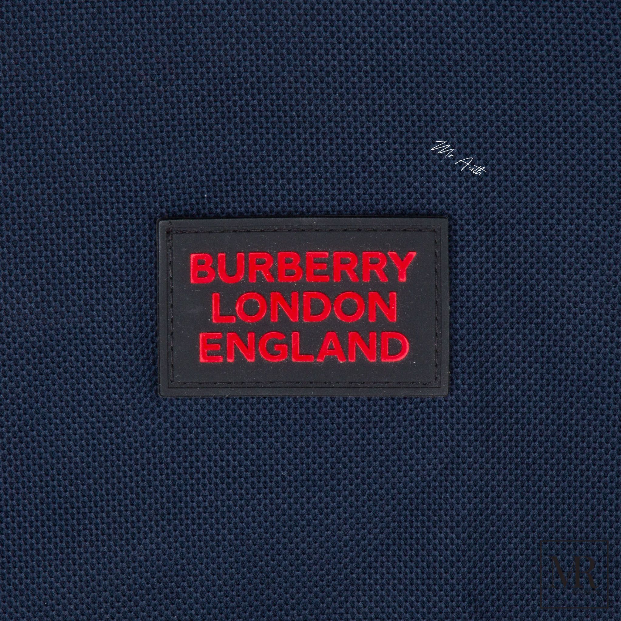 Áo Burberry Logo Appliqué Cotton Piqué Polo Shirt.