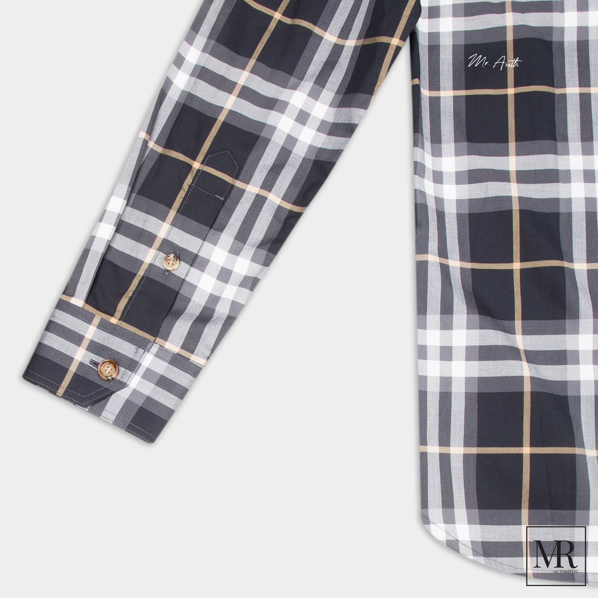 Áo Burberry Canwick Checked Cotton Shirt.
