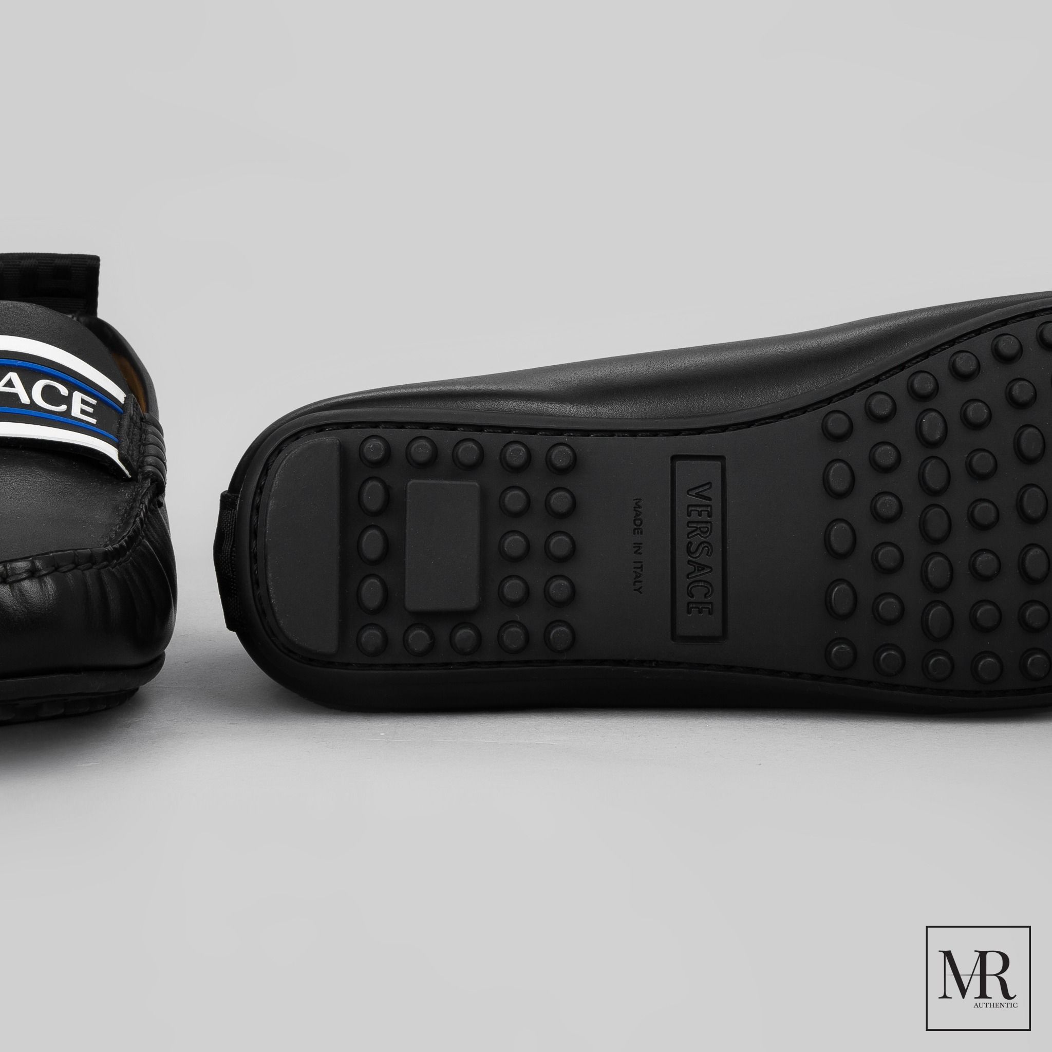 Giày Versace Black Leather Mocassin.