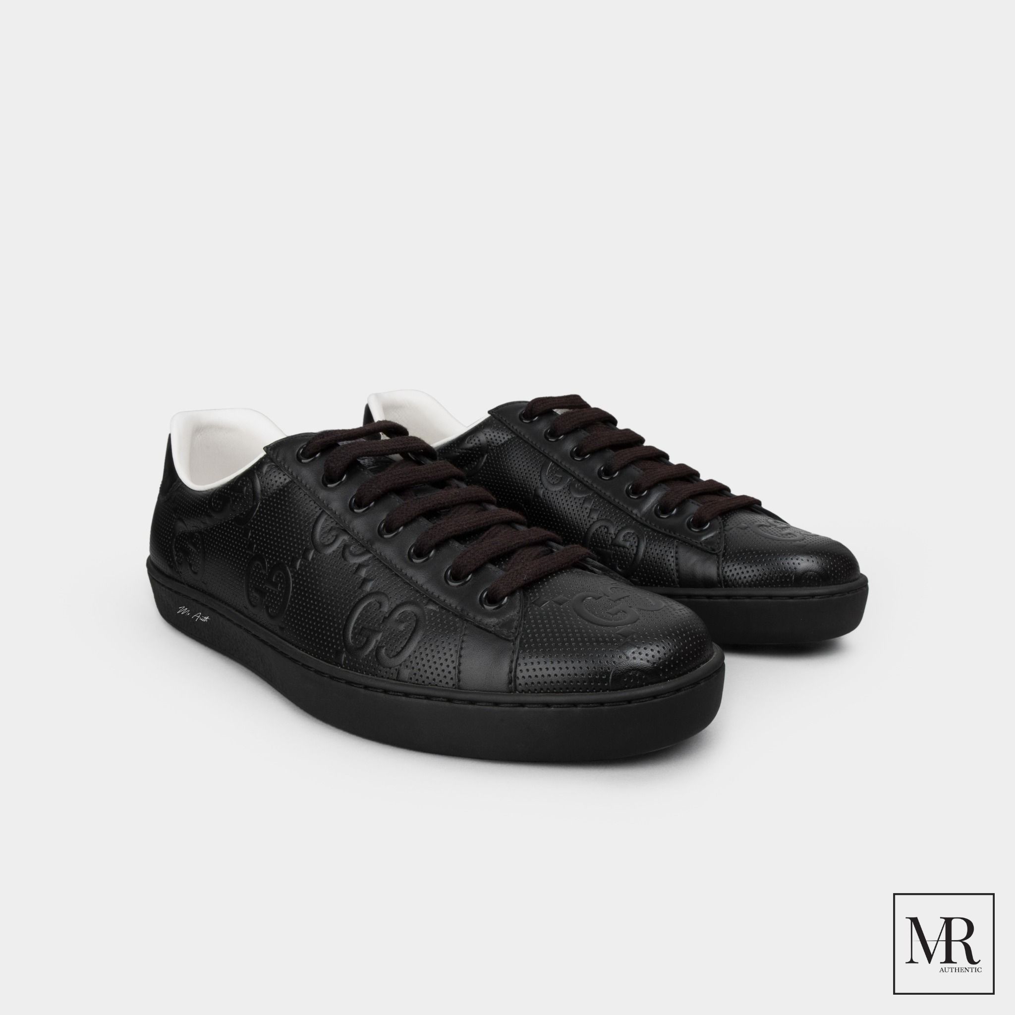 Giày Gucci Ace GG Embossed Sneaker.