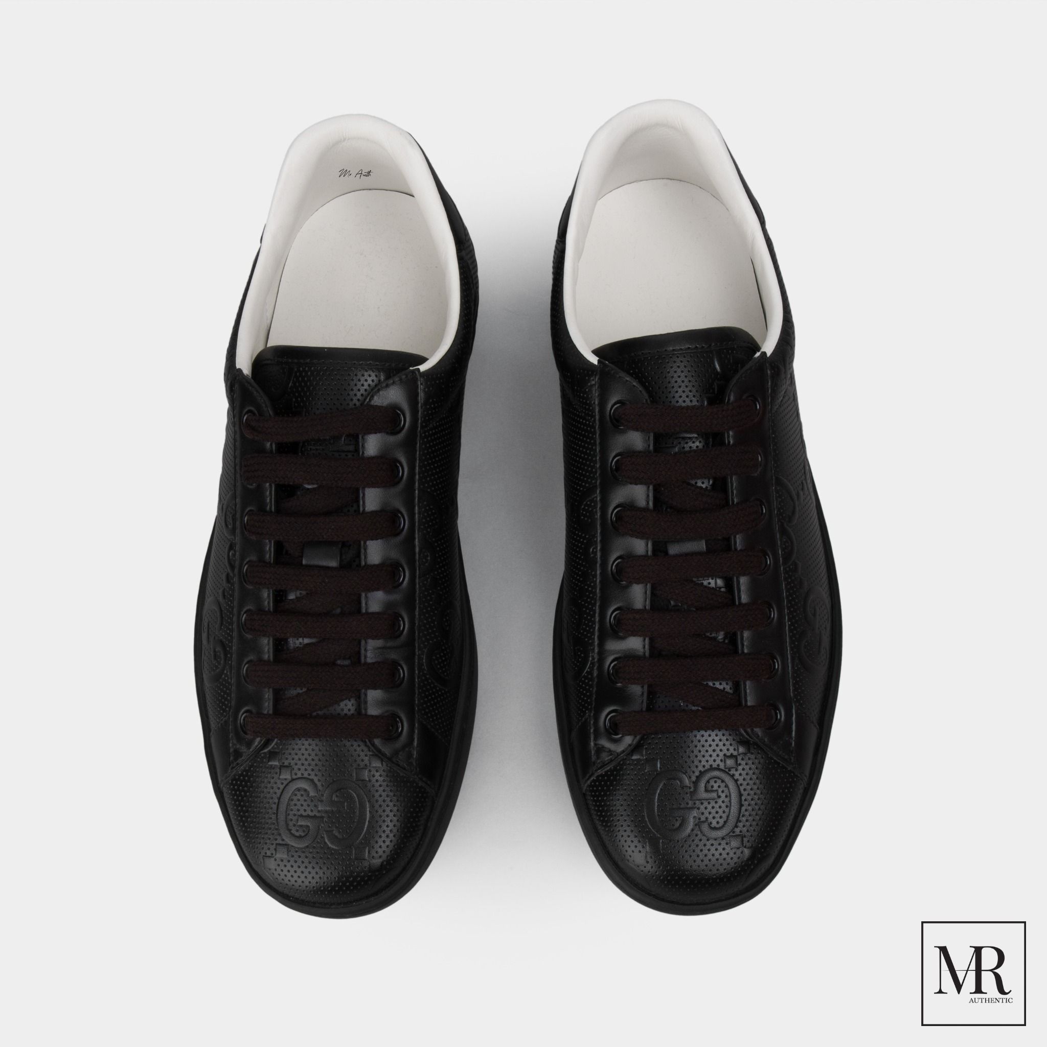 Giày Gucci Ace GG Embossed Sneaker.